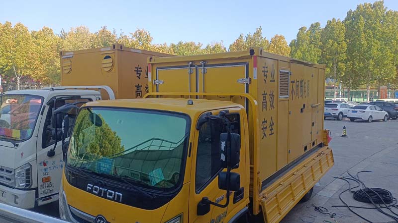 吴堡柴油发电机组和UPS电源如何配合工作？